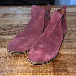 Lucky Brand maroon 8.5 booties.